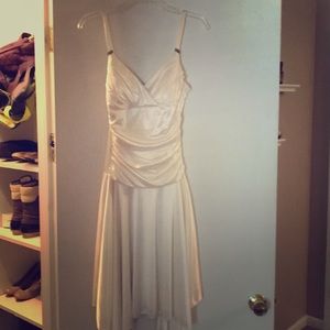 Beautiful satin white dress!